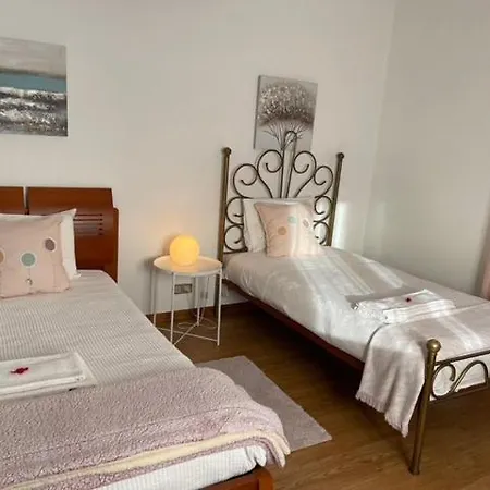 Quinta Do Carvalheiro (adults Only) Feriehus Sobral de Monte Agraço